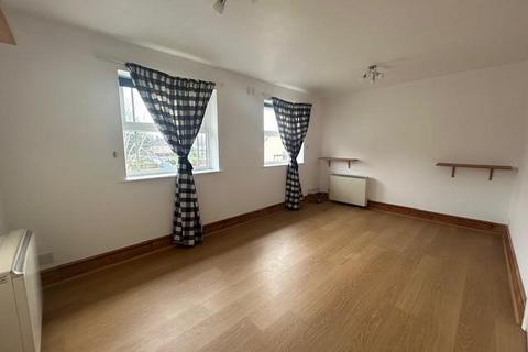 2 bedroom apartment to rent, Swan Road,  Feltham,  TW13