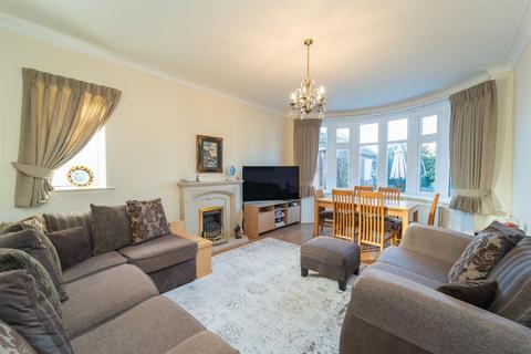 4 bedroom semi-detached house for sale, Brooks Road, Old Trafford