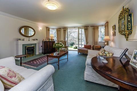 3 bedroom apartment for sale, BISHOP'S WALTHAM - NO CHAIN