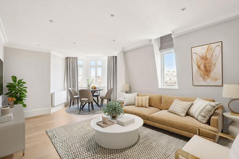 4 bedroom flat to rent, Sloane Street, London, SW1X