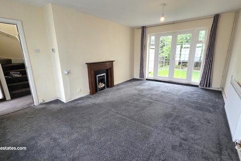 undefined, 18 Wellside Close, HIGH BARNET EN5 3DW