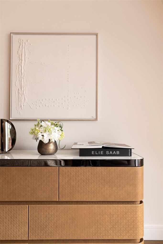 Bedroom Details