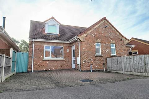 2 bedroom semi-detached bungalow for sale, Sidney Close, Skegness PE24