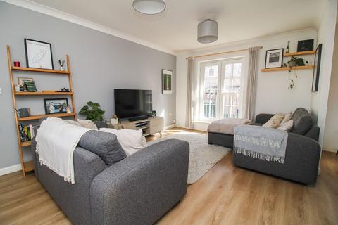 2 bedroom coach house for sale, Lower Burlington Road, Bristol BS20