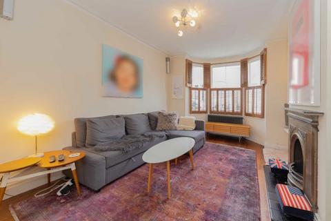 4 bedroom house to rent, Coombe Road, London W4