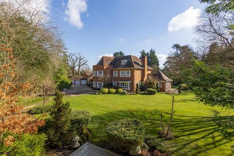 8 bedroom house for sale, Fireball Hill, Ascot