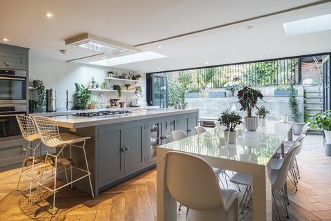 86 Mortimer Road, London, N1 4LH