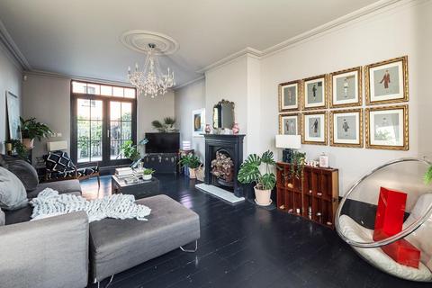 86 Mortimer Road, London, N1 4LH