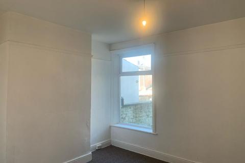 2 bedroom terraced house to rent, Bold Street, Accrington