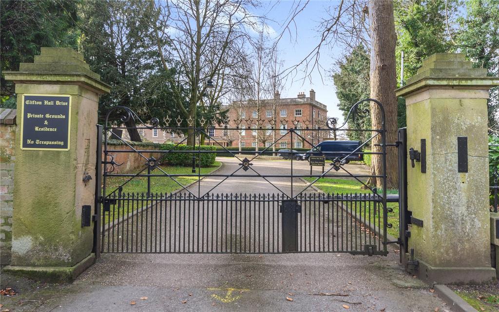 Entrance Gates