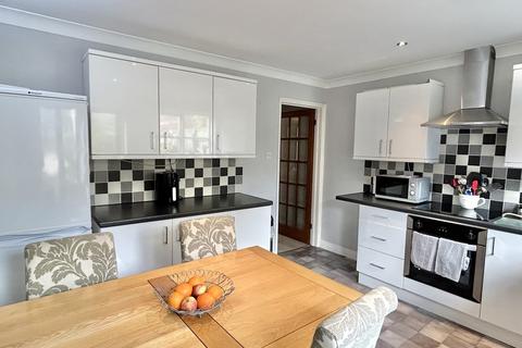 2 bedroom terraced house to rent, Tappers Close, Topsham