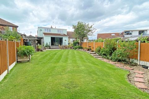 2 bedroom semi-detached bungalow for sale, Forest Way, Harrogate