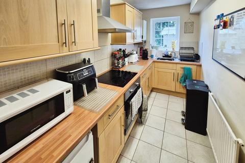 2 bedroom terraced house for sale, Renown Way, Basingstoke RG24