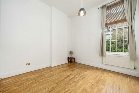 undefined, Royal Drive, London N11