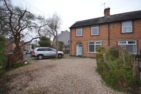 3 bedroom semi-detached house to rent, Heather Road, Leicester LE2