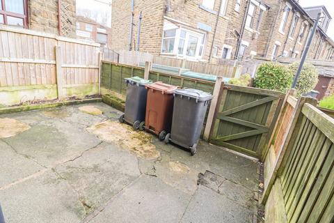 2 bedroom terraced house for sale, Shrewsbury Street, Derbyshire SK13