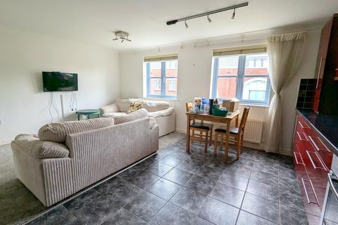 2 bedroom apartment to rent, Truro