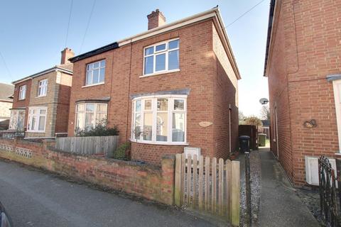 2 bedroom semi-detached house for sale, Station Street, Chatteris