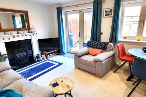 3 bedroom semi-detached house for sale, Palfrey Place, Halesworth, Suffolk