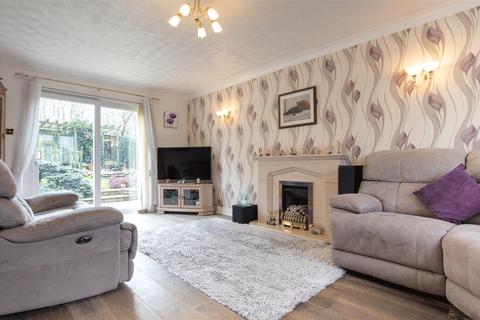 4 bedroom detached house for sale, Nene Close