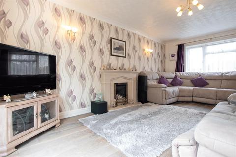 4 bedroom detached house for sale, Nene Close