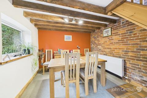 4 bedroom barn conversion for sale, Thurvaston Road, Marston Montgomery