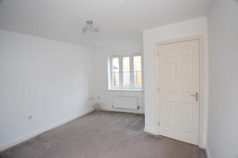 3 bedroom end of terrace house to rent, Scania Close, Bridgwater TA6