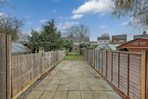 2 bedroom cottage for sale, Station Road, Puckeridge