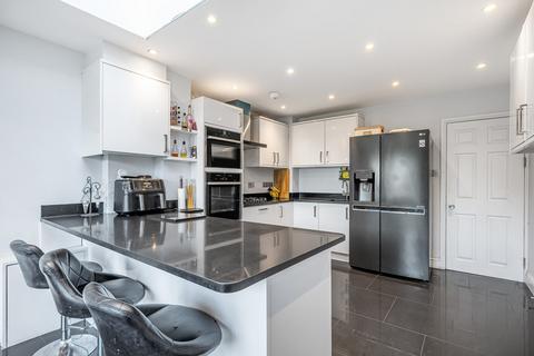 24 Stanhope Road, Carshalton, SM5 4LH