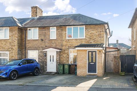 2 bedroom end of terrace house for sale, Thornton Road, Carshalton