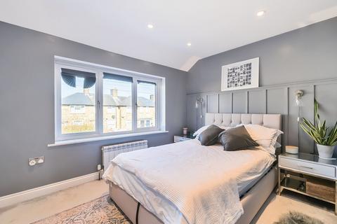 112 Thornton Road, Carshalton, SM5 1NQ