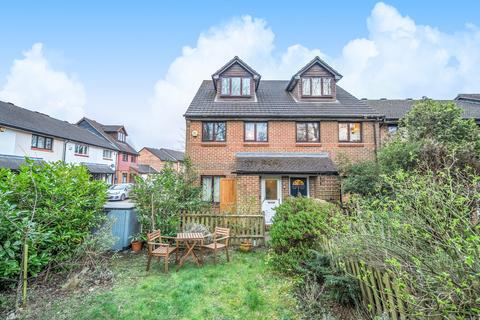 56 Vellum Drive, Carshalton, SM5 2TP