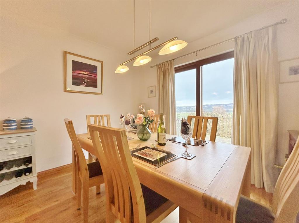Dining with patio doors