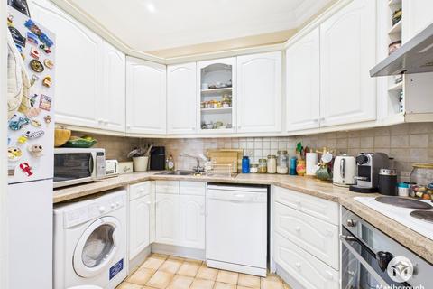 2 bedroom apartment to rent, Bethnal Green Road, Bethnal Green, London, E2