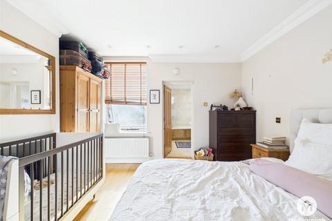 2 bedroom apartment to rent, Bethnal Green Road, Bethnal Green, London, E2