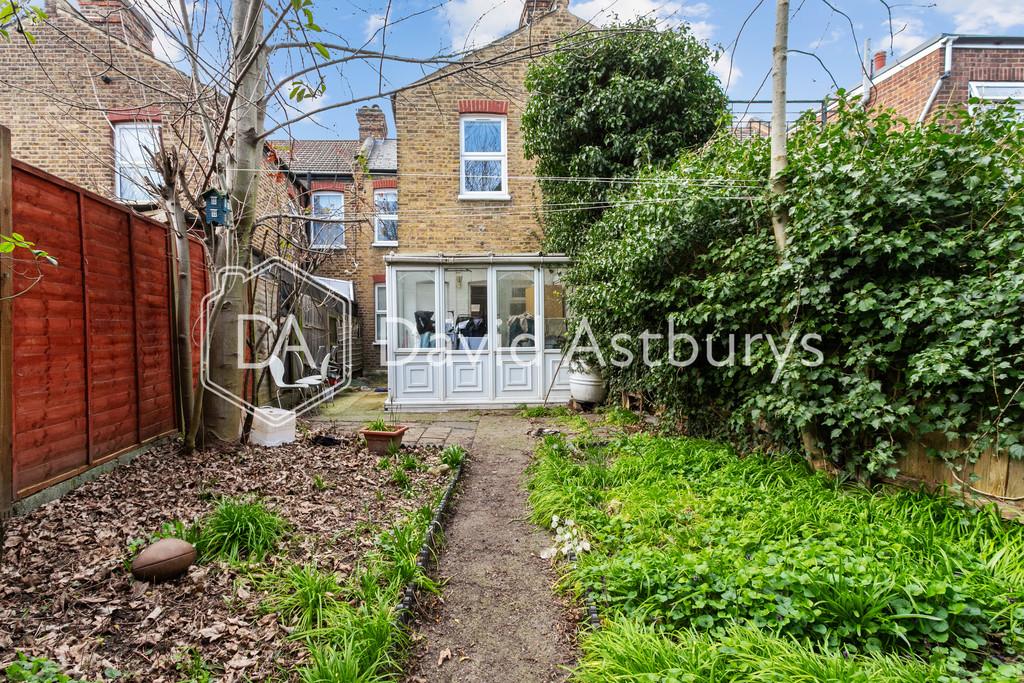 050320257 DACEL 39 Terront Road  N15 3 AA 016