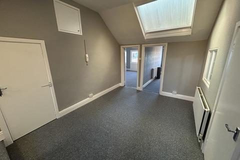 2 bedroom flat to rent, Dodington, Whitchurch, Shropshire