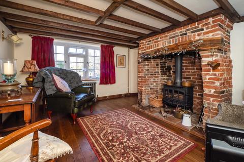 4 bedroom detached house for sale, Foulsham Road, Norfolk NR20