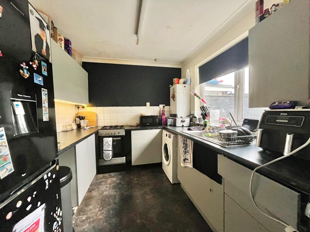 Kitchen 2
