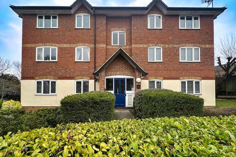 1 bedroom ground floor flat to rent, Deer Close, Hertford SG13