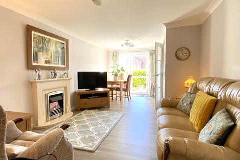 1 bedroom ground floor flat for sale, Ainsworth Court, Holt NR25