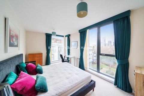 3 bedroom apartment to rent, 14 Quebec Way Southwark SE16