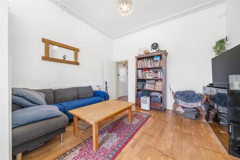 Flat D, 45 Samos Road, Anerley, London, SE20 7TX