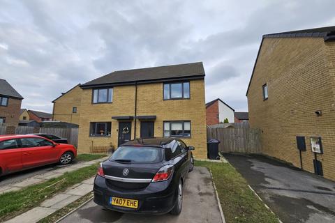 2 bedroom semi-detached house to rent, School Street, Thurnscoe