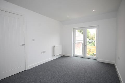 1 bedroom flat to rent, EPSOM, KT18