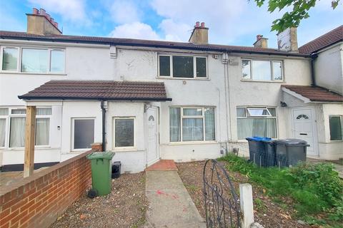 2 bedroom terraced house to rent, Thornton Road, Croydon, Croydon,