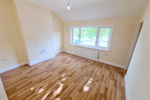 2 bedroom terraced house to rent, Thornton Road, Croydon, Croydon,