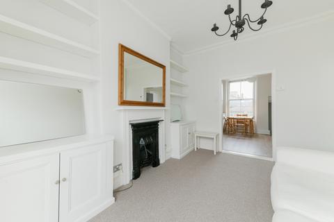 2 bedroom flat to rent, Shelgate Road, London SW11