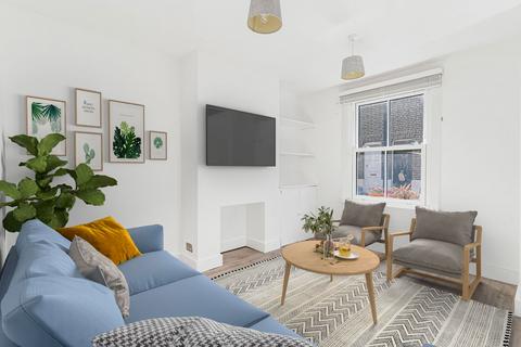 2 bedroom end of terrace house for sale, Caradoc Street, London SE10