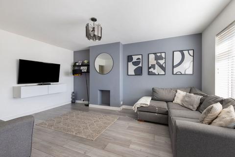 21 Painters Ash Lane, Northfleet, Gravesend, DA11 8EG